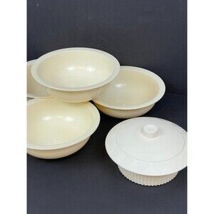 VTG Plastic Ivory Promise Margarine Container Tub w/Lid Hearts & 4 Cereal Bowls